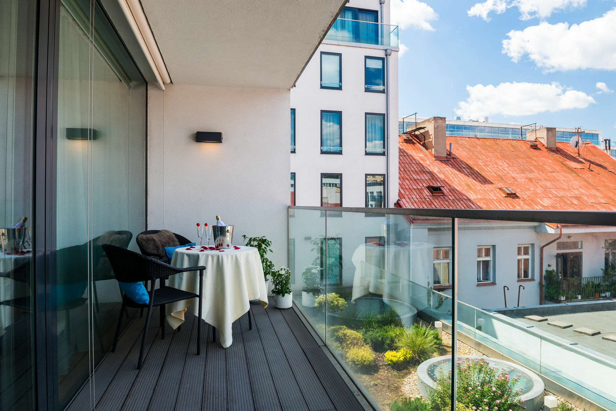 Karlin Residence By Tkc Praga Exterior foto